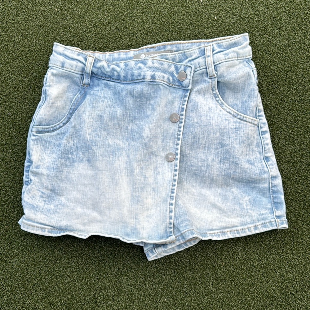 Tractr Girl’s size 14 Denim Skort